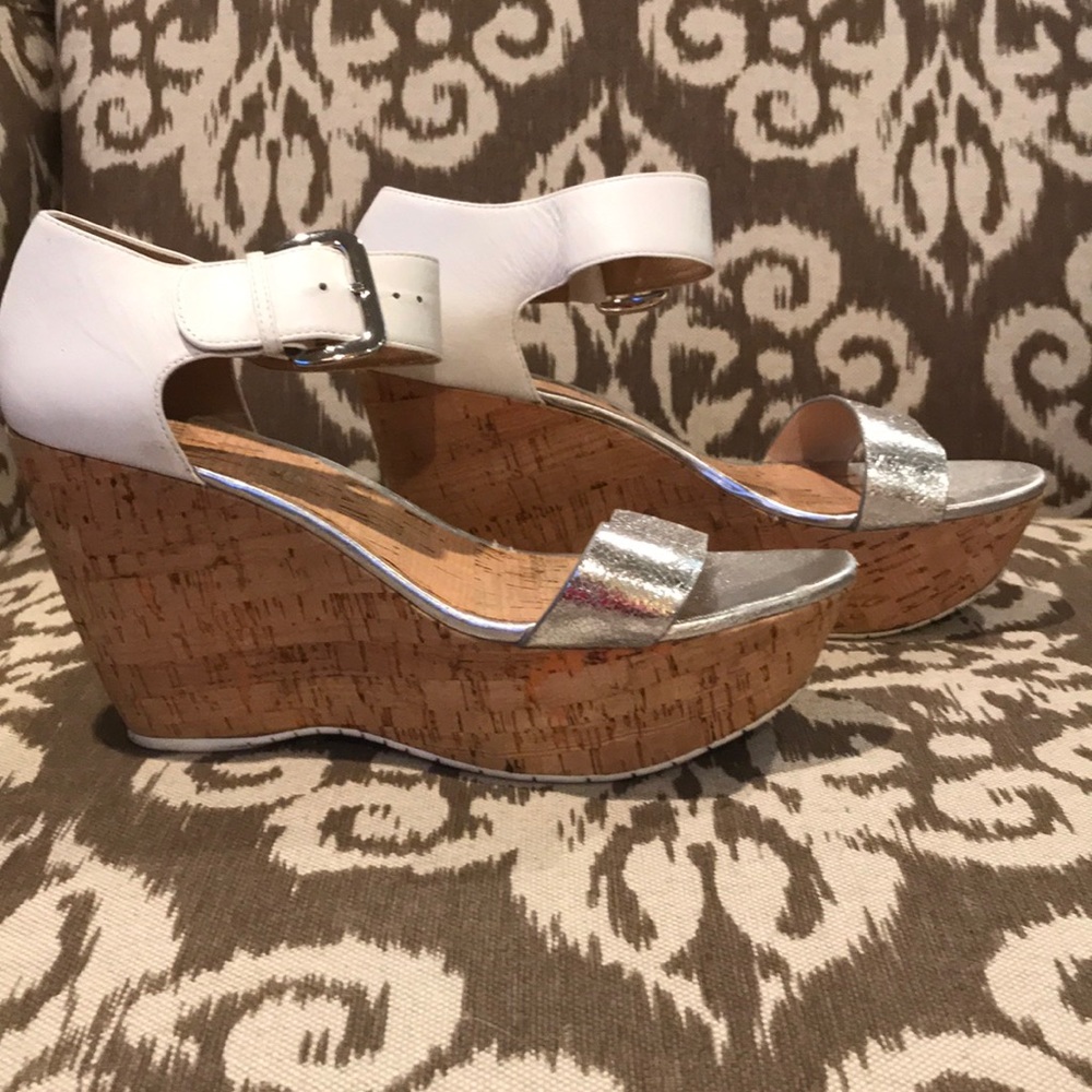 Donald Pliner Malibu platform sandals.